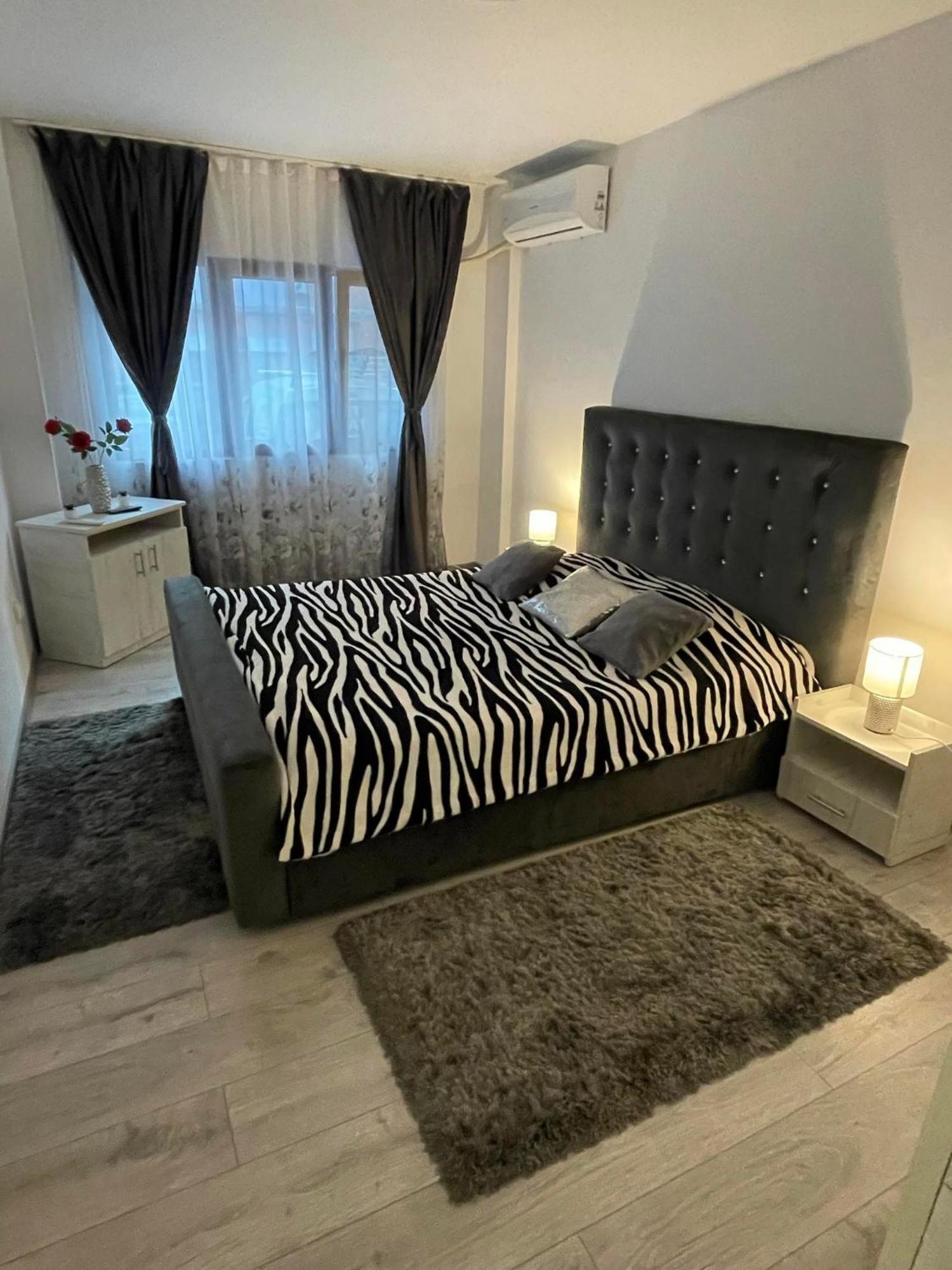 Apartament Nectaria Băile Herculane Zewnętrze zdjęcie