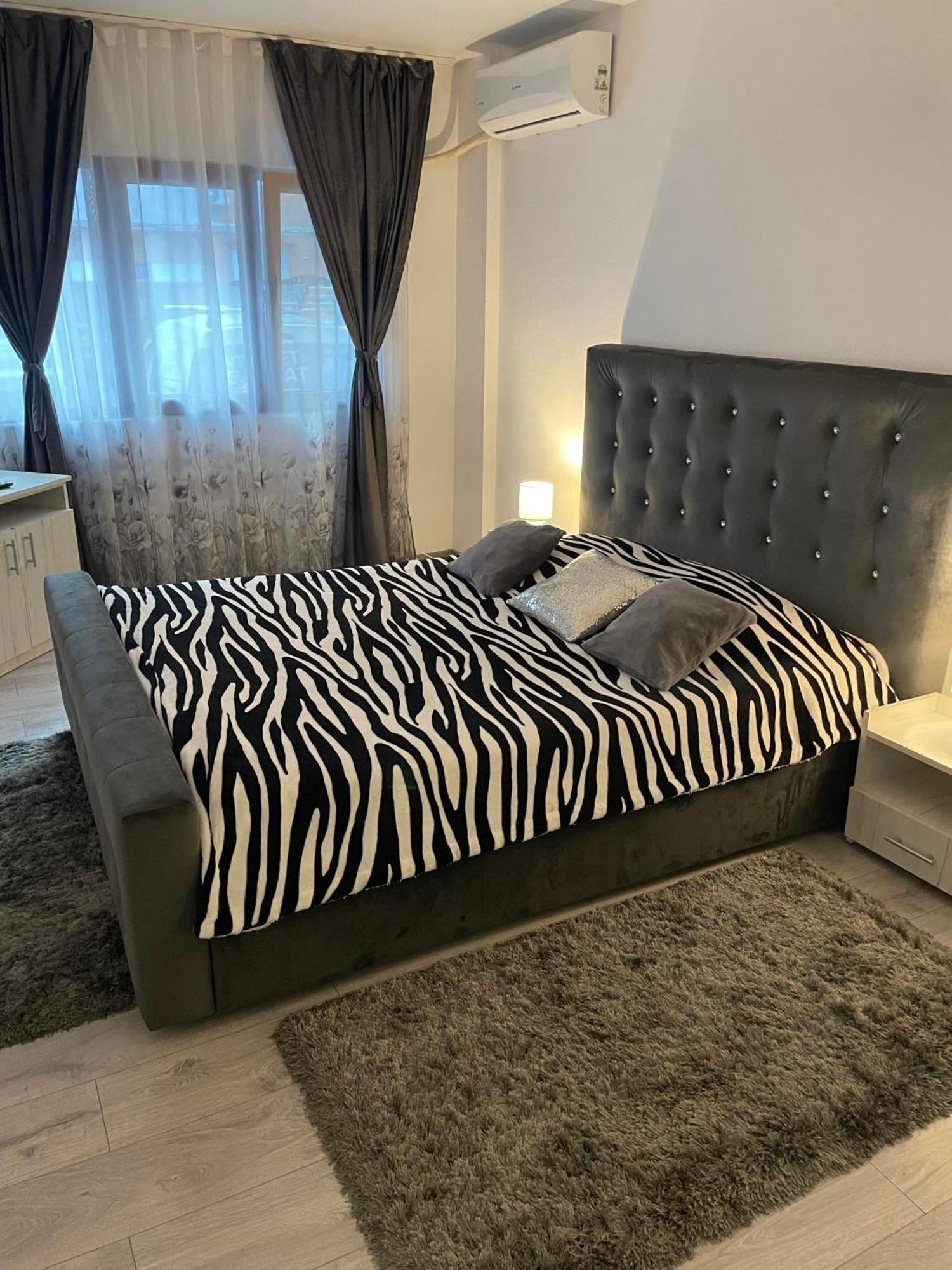 Apartament Nectaria Băile Herculane Zewnętrze zdjęcie